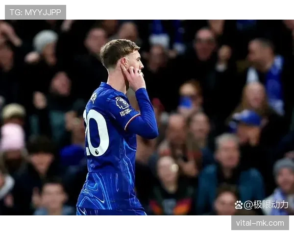 切尔西深陷低迷泥潭，战术革新与士气重振成英超突围关键