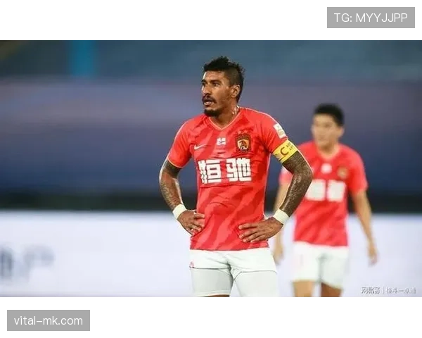 保利尼奥重返老东家状态回暖,球迷期待再展风采 保利尼奥重返老东家状态回暖,球迷期待再展风采