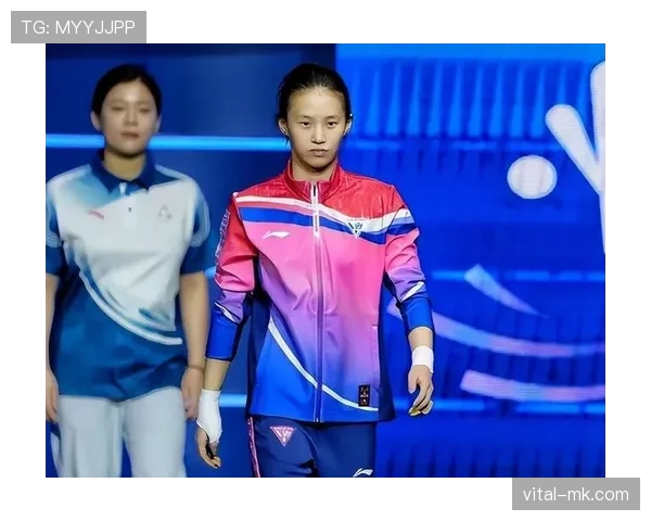 陈芋汐出场那只包比奖牌还抢镜